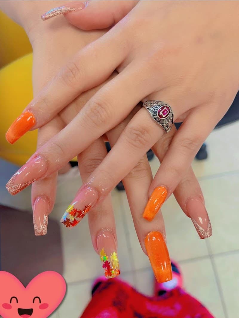 Whitehall 3T Nails & Spa photo