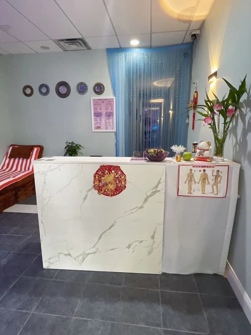 Mt Kisco 7 Lucky Court Spa photo