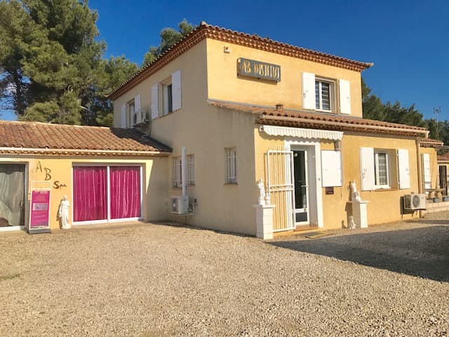 AB Institut Beaucaire photo
