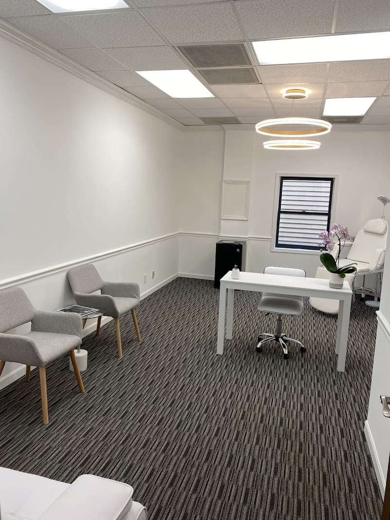 Aesthetics by AIH Naperville photo
