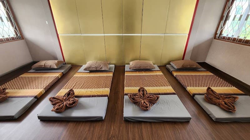 Baan Tonmai & Spa Bangkok photo