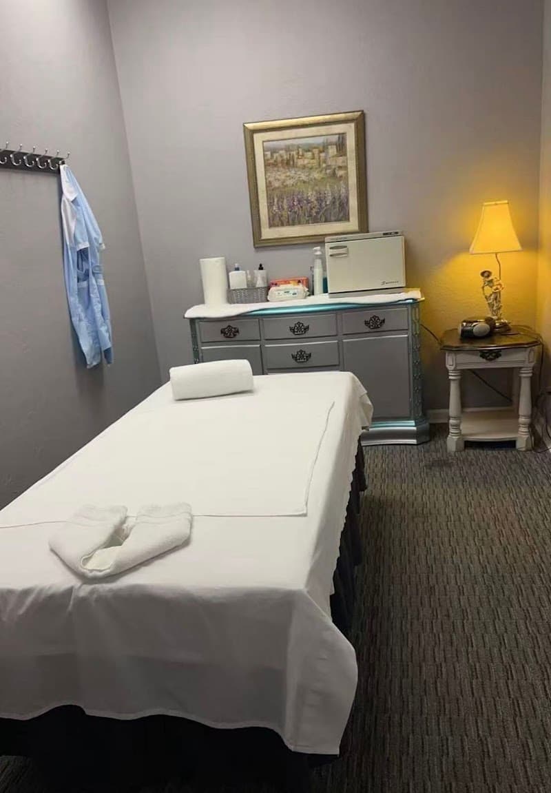 Bamboo dermaspa Surprise photo