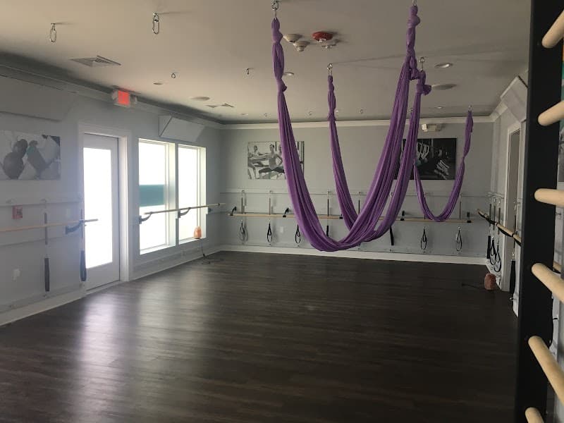 Body Mantra Barre Smithtown photo