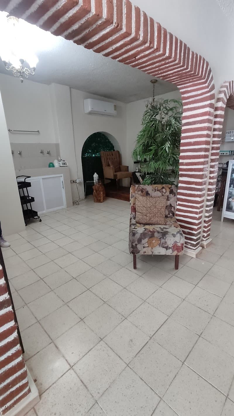C&R Beauty Spa Mocorito photo
