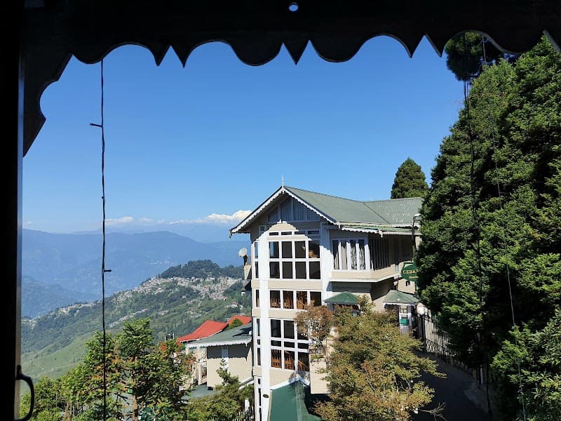 Cedar Inn Darjeeling photo