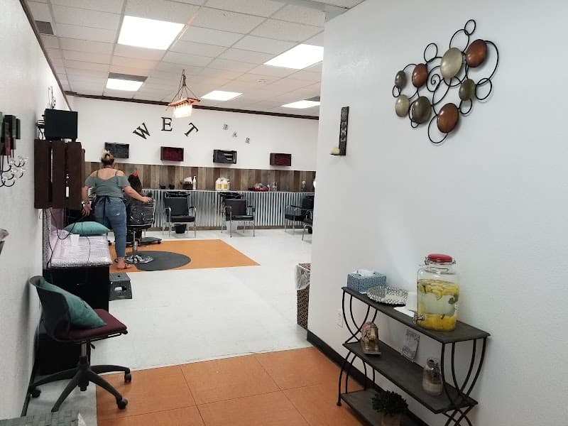 Chaveleeze Studio El Paso photo