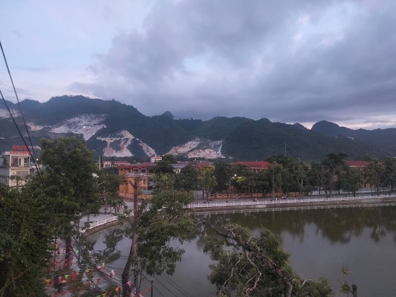 Chợ Tân Lĩnh Lục Yên photo