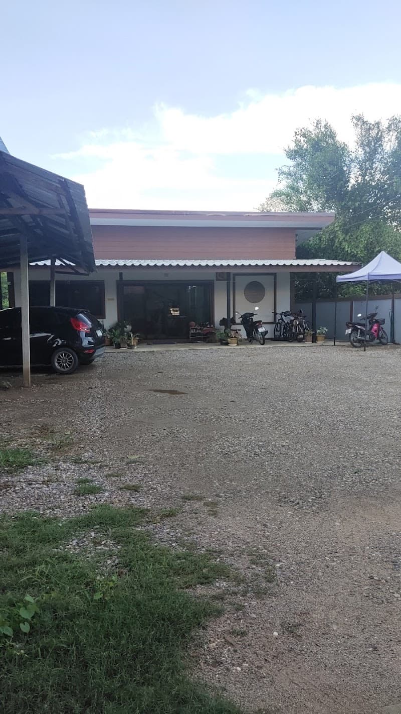Coachprince Home Lampang photo