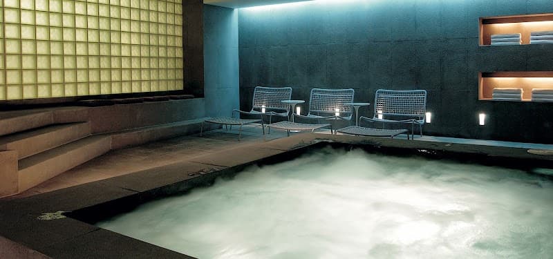Erifilis cocoon urban spa photo