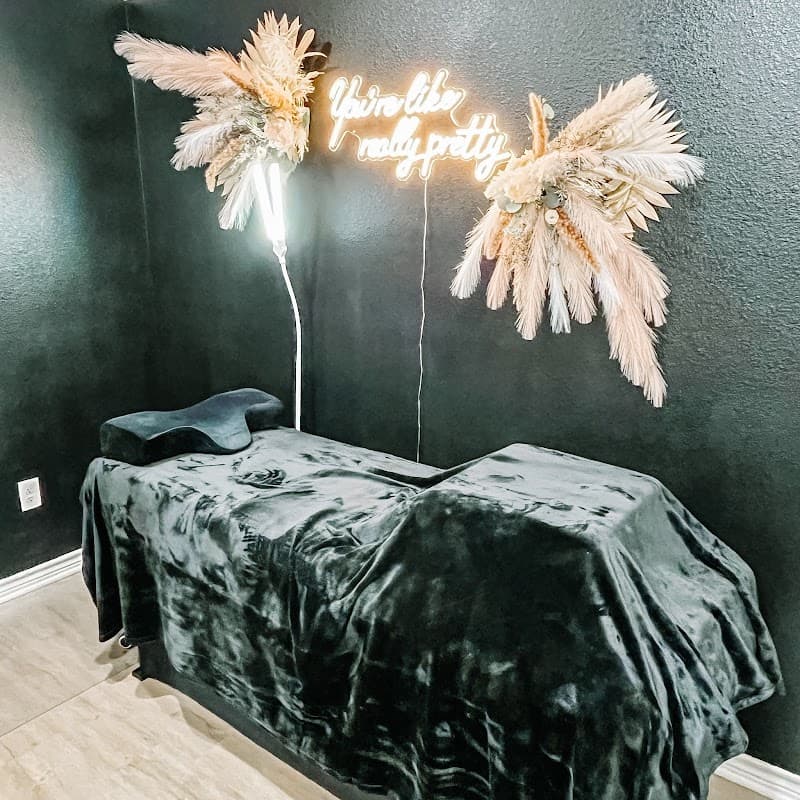 Desert Dawn Esthetics Buna photo