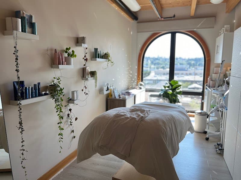 Emem Aesthetics Seattle photo