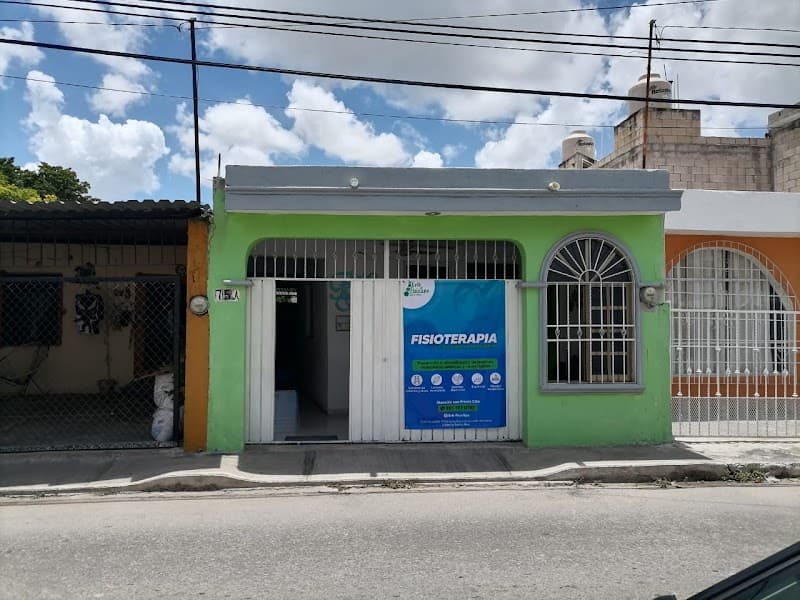 Erik FisioSpa Campeche photo