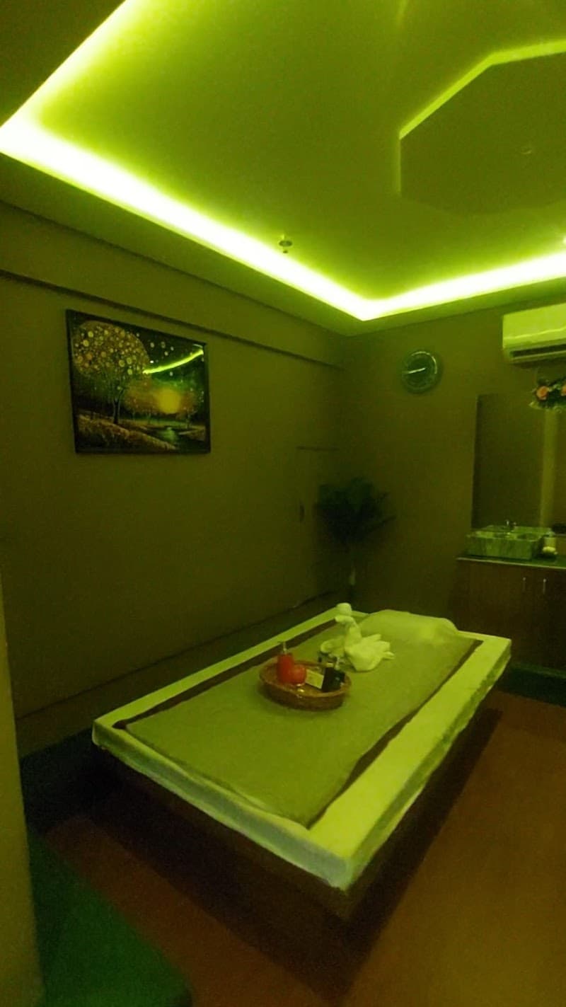 Flora Spa & Salon Mumbai photo