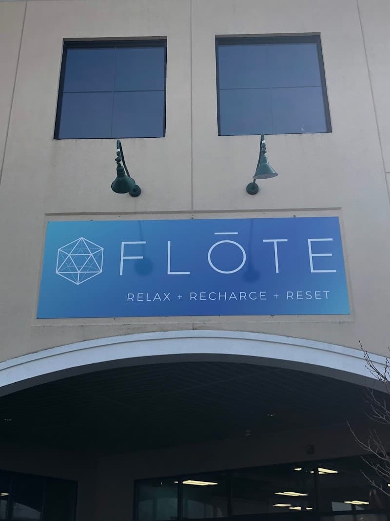 Flote Hampton photo