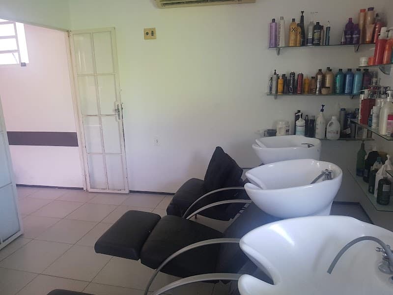 Francisca Hair Teresina photo