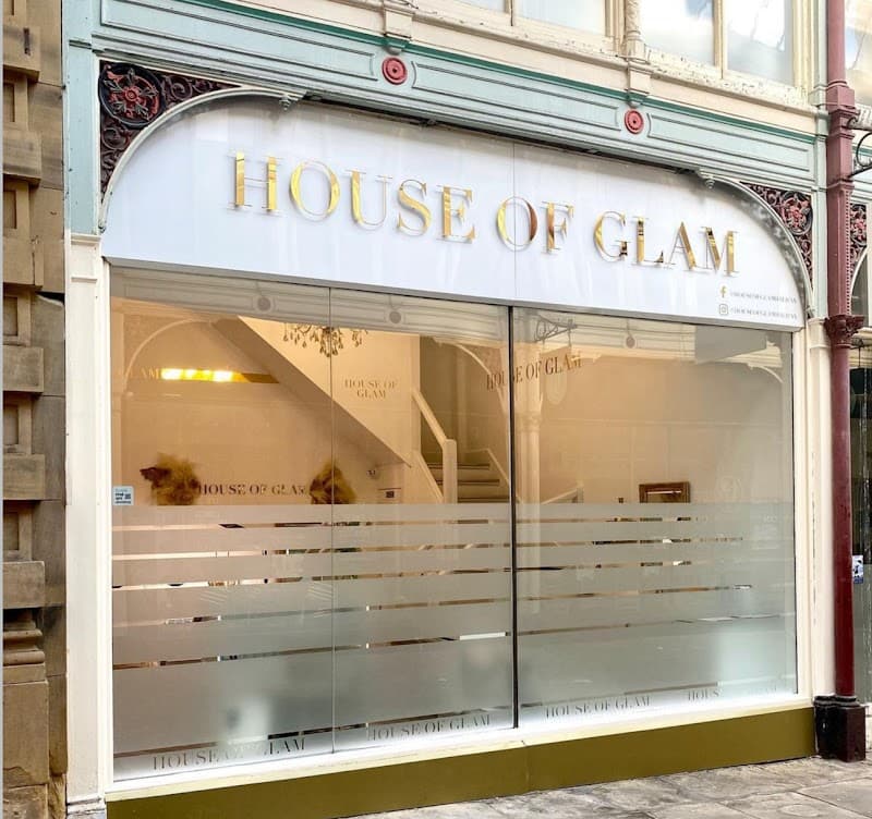 Glam-avenue Halifax photo