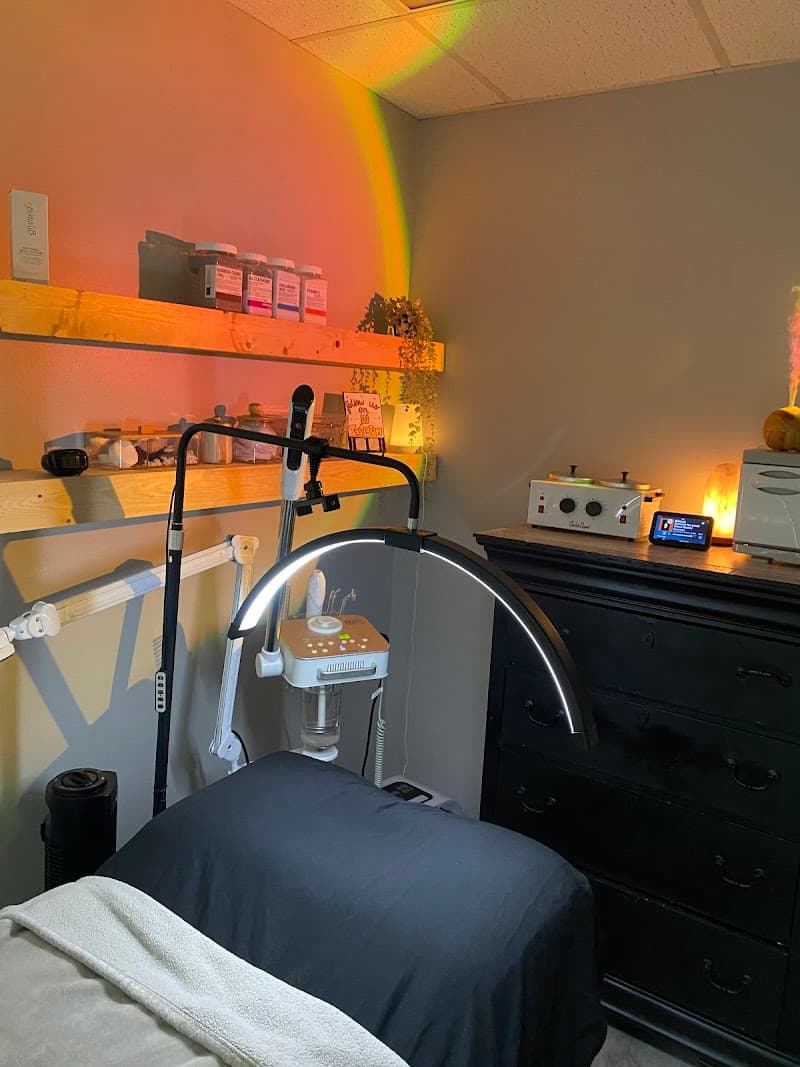 Greenwood glow lab photo