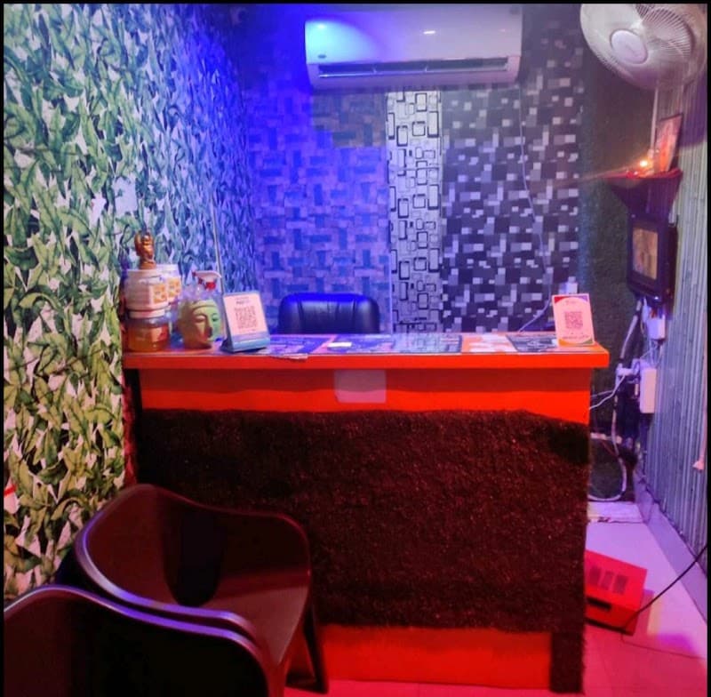 Golden Hand Spa Rampur photo