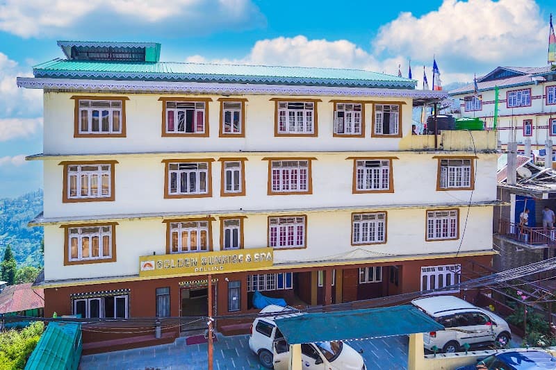 Golden Sunrise & Spa Gyalshing photo