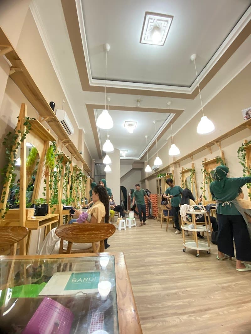 Goldha Salon Serang Kota photo