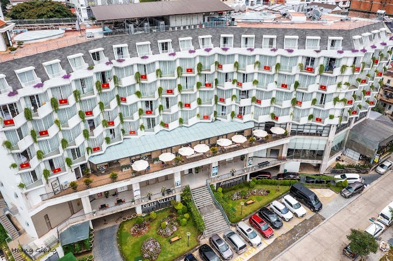 Golf Valley Hotel Dalat photo