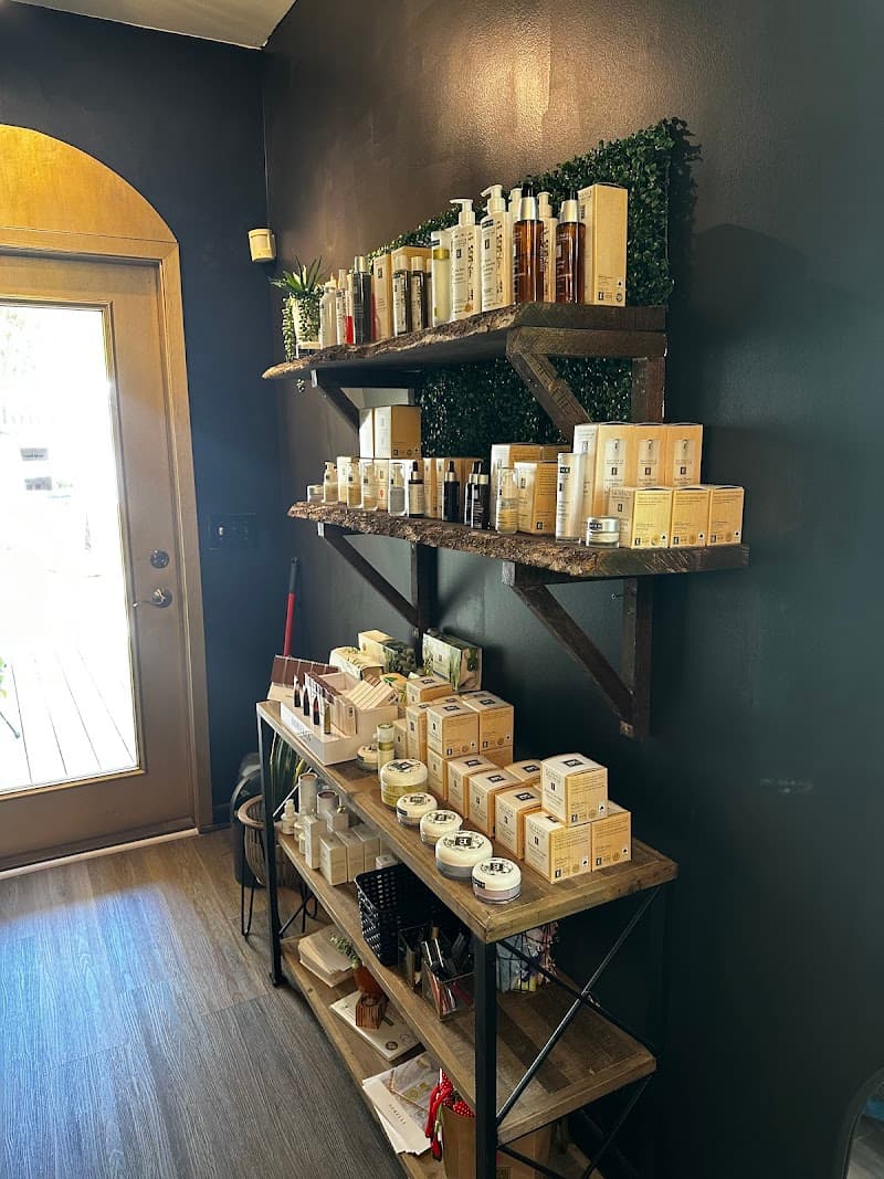 Good Skin Bungalows Seneca photo