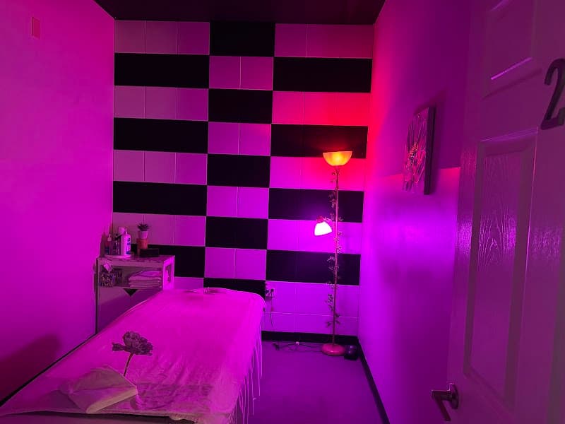 H&W Spa Fredericksburg photo