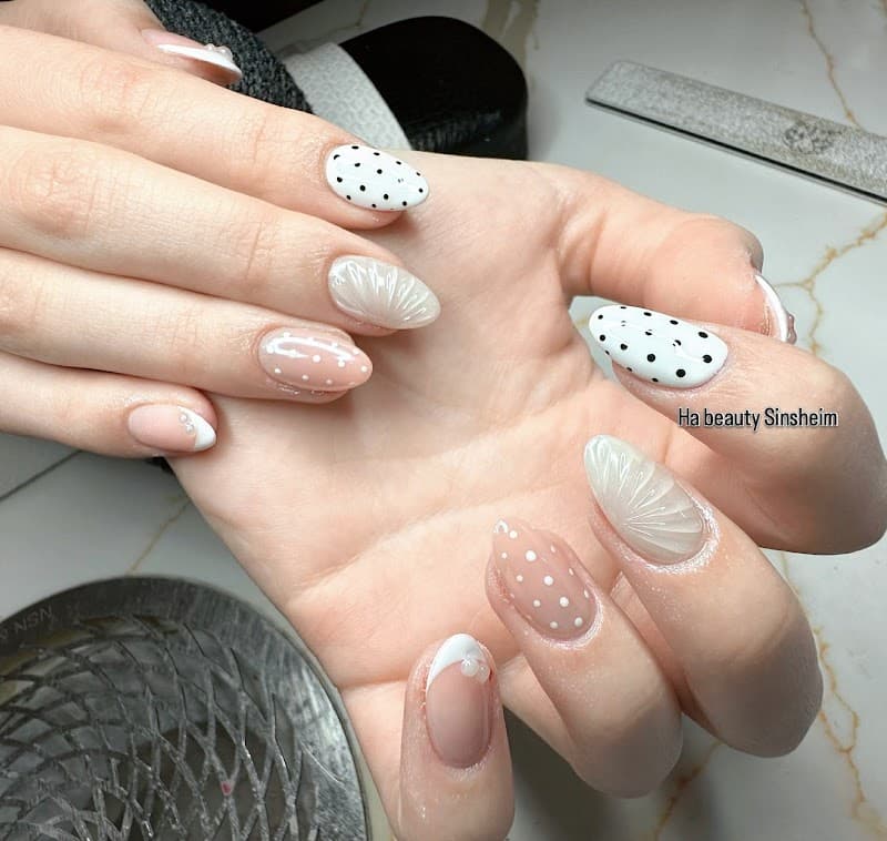 Helena Nails Sinsheim photo