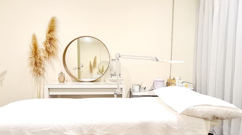 Hills Holistic Spa Gables photo