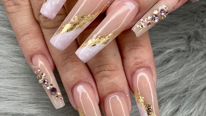 Hot Spa Nails Pasco photo