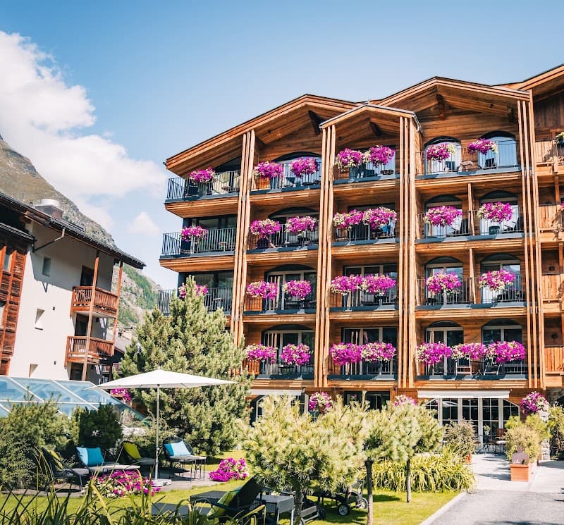 Hotel Eden Wellness Zermatt photo