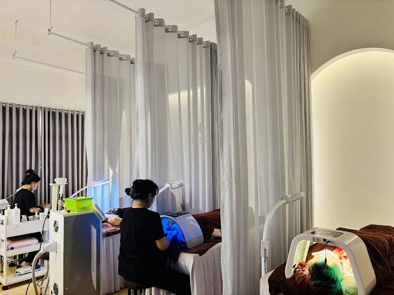 In Spa Quận 12 photo