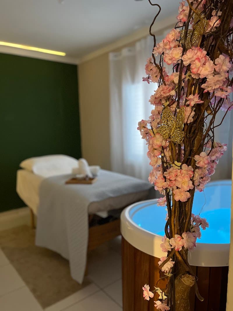 Julia Monteiro Spa Peruíbe photo