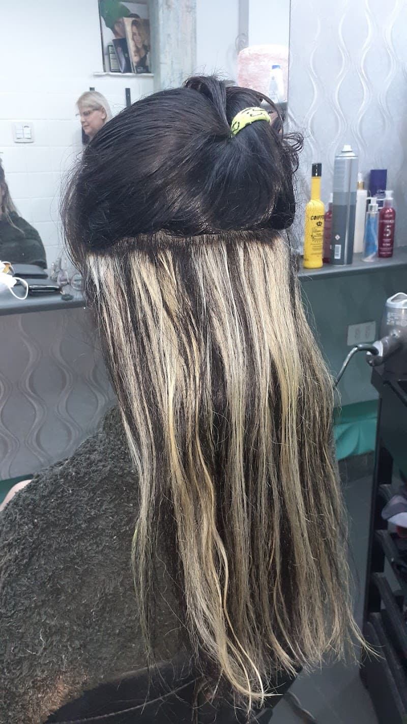Juliana Fashion Hair Santos photo