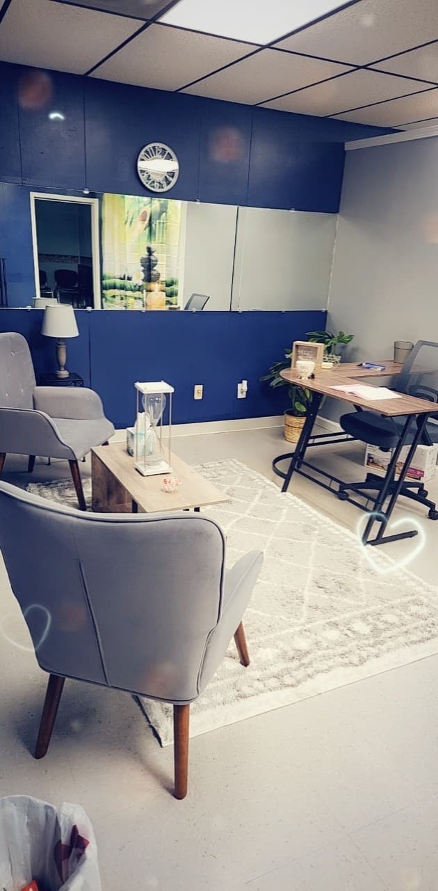 L-Luxe Spa Hueytown photo