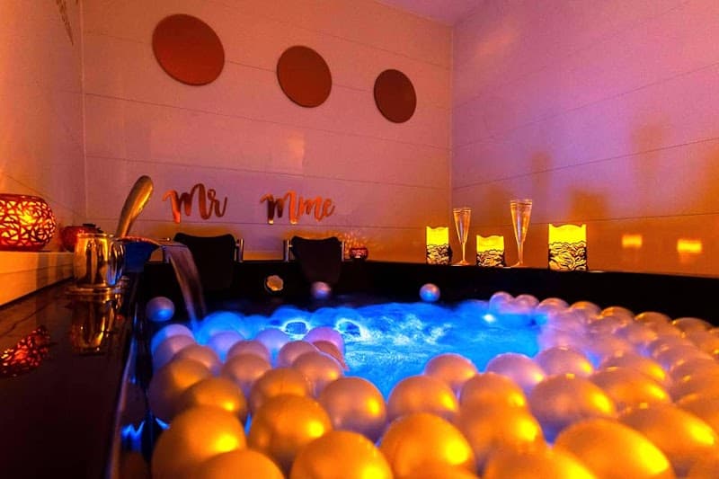 Cannes l'ocre du massage photo