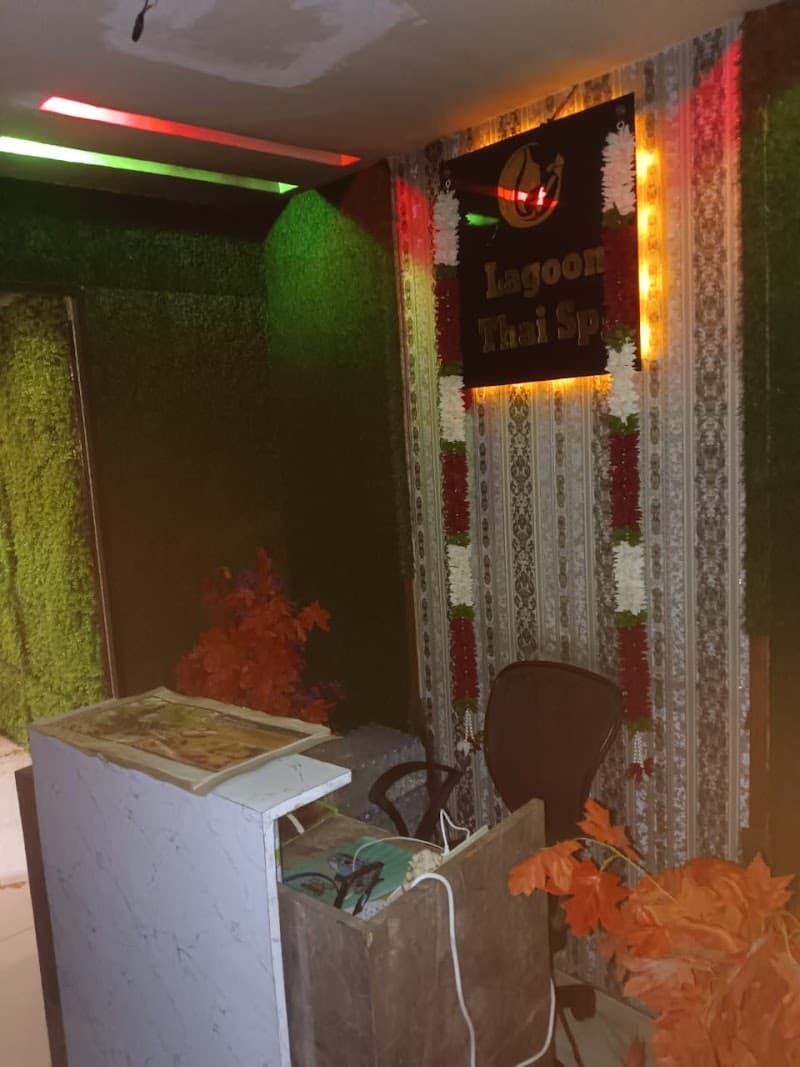 Lagoon Thai Spa Pune photo