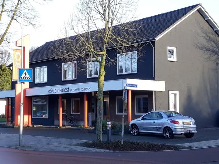 Lamove Panningen photo