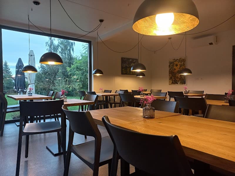 Lautta Bar Hradec Kralove photo