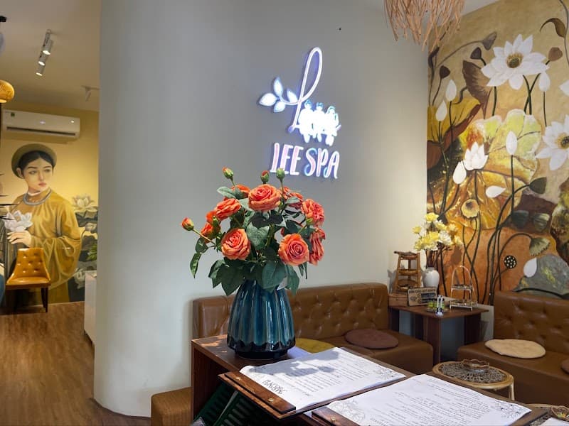 Lee Spa Hạ Long photo