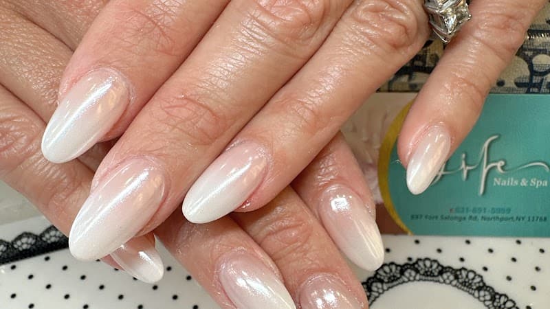 Life Nails Spa & Bar Northport photo