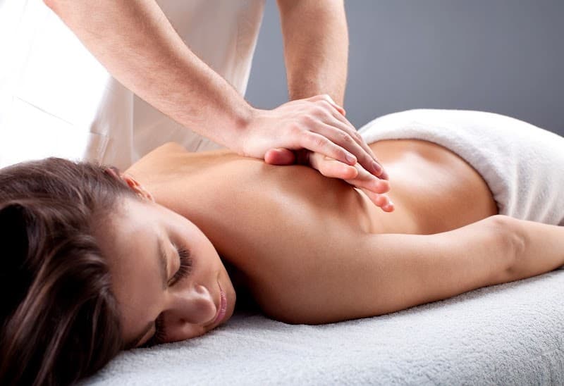 Lomi Lomi massage Antwerpen photo