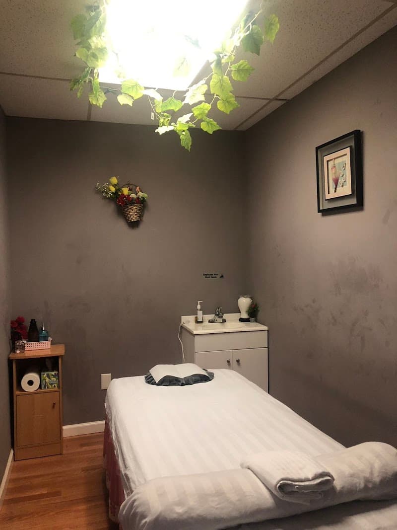 Lucky Foot Spa Bolingbrook photo