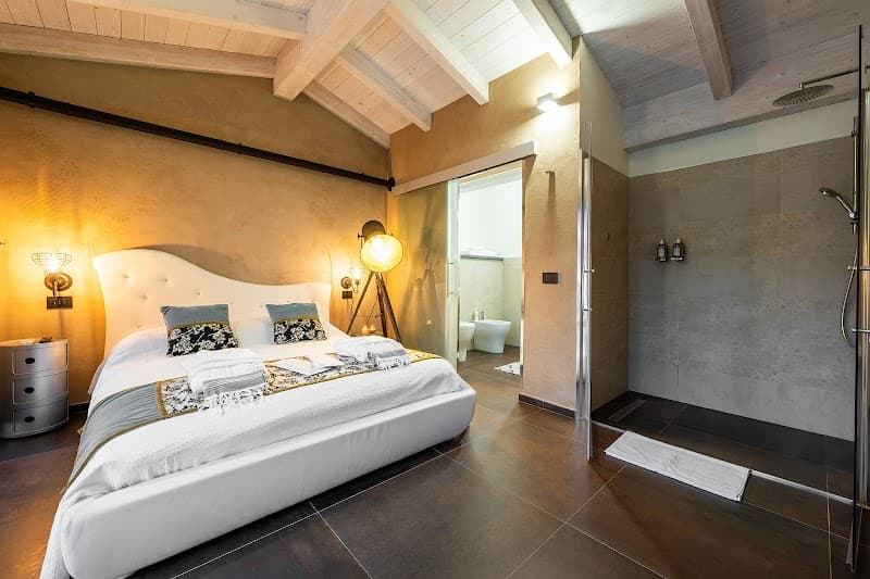 Luvia Rooms & SPA Gonnesa photo