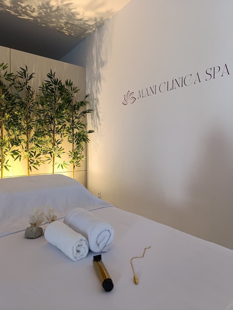 Mani Clinica SPA Feliz photo