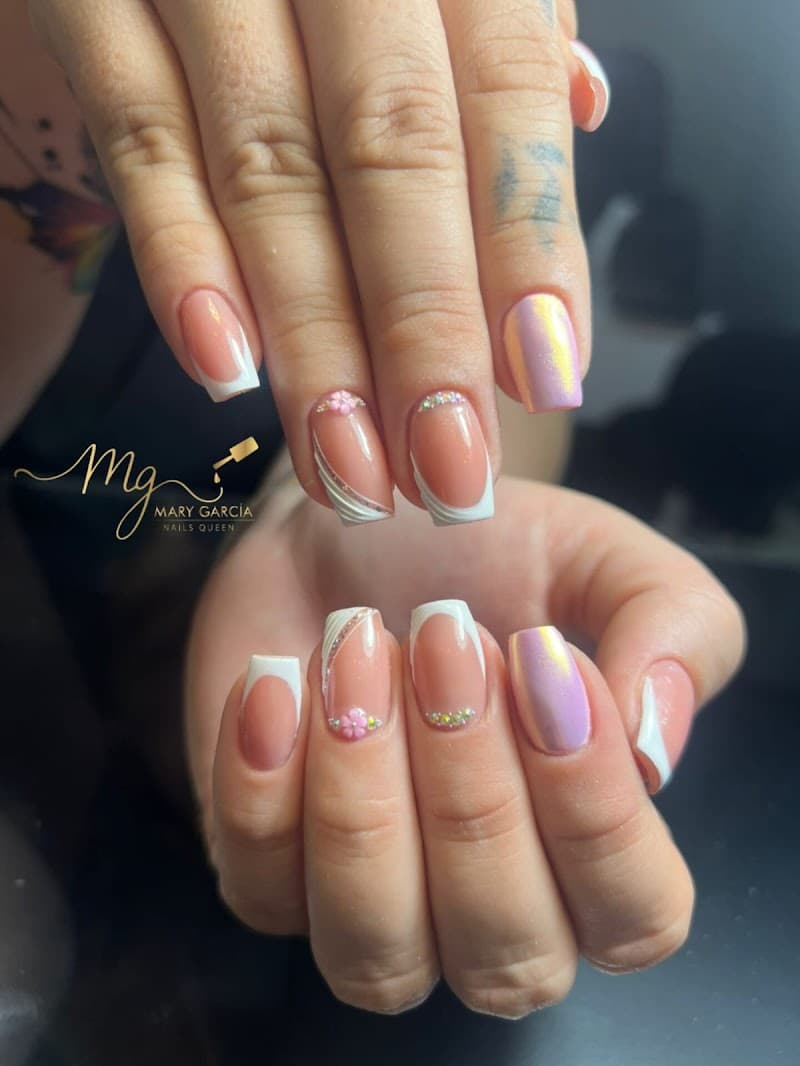 Marynailsqueen Medellín photo
