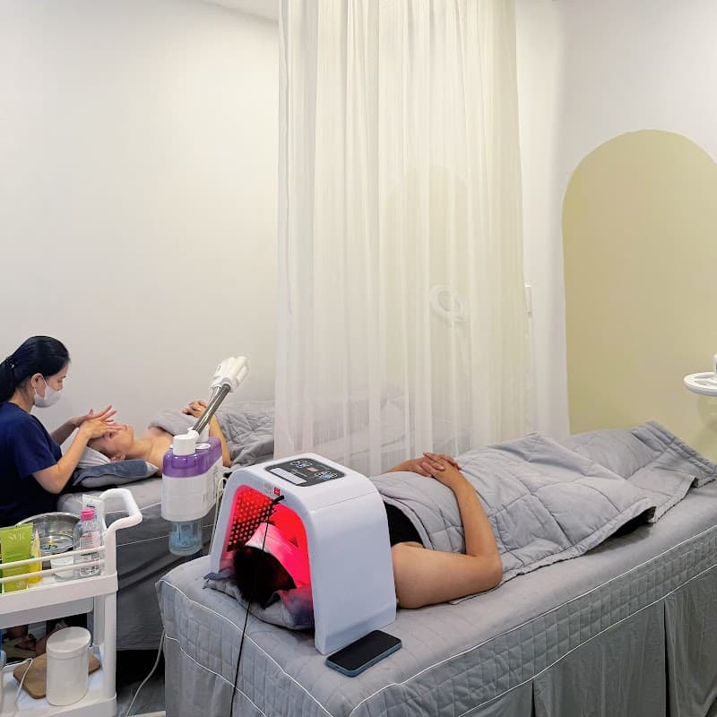 Meri Spa Quận 11 photo