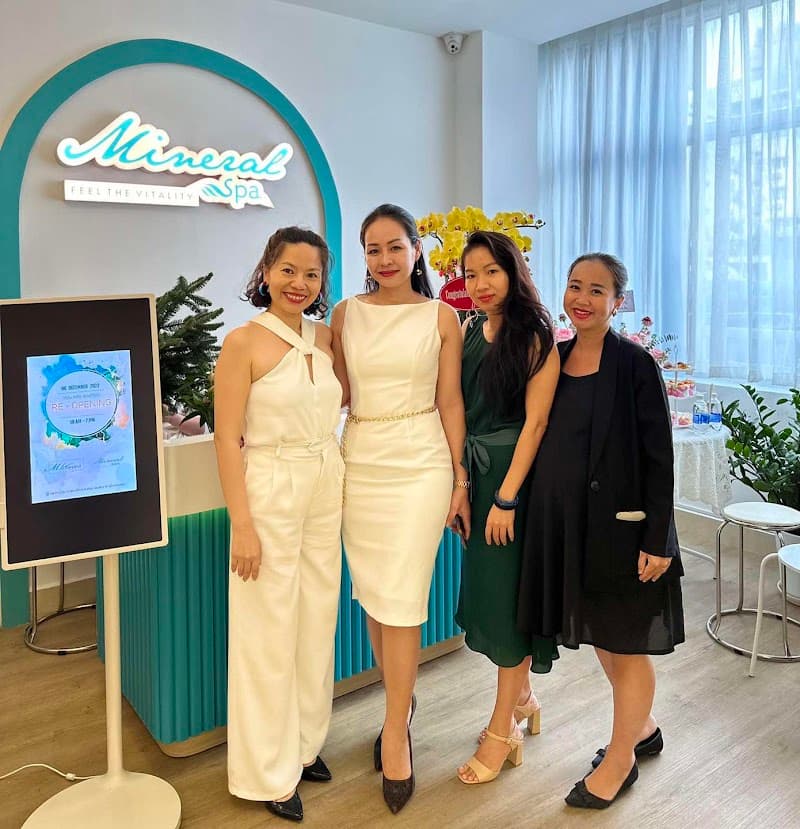 Mineral Spa Quận 1 photo
