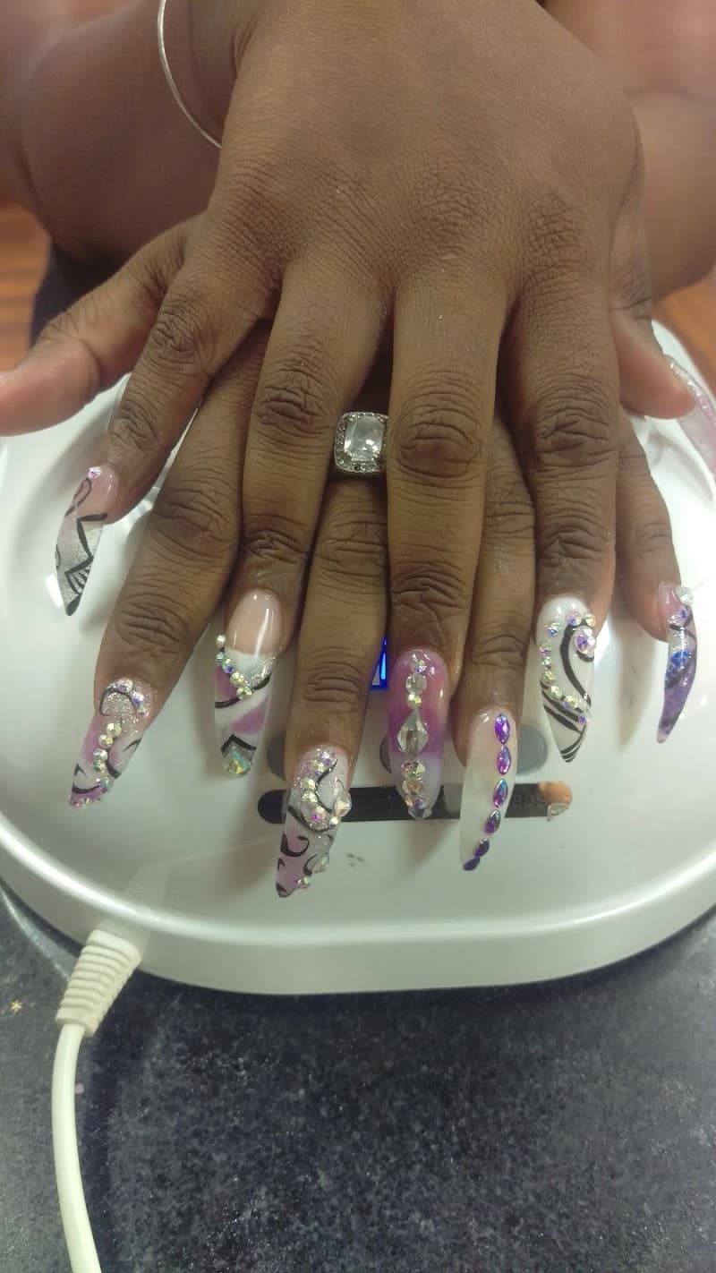Mz Piggie Spa Buffalo photo