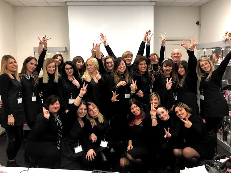 Nailstore di M.B. Roma photo